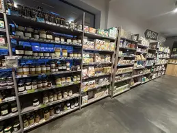 114-biocoop-biotope-bio-rayon-epicerie-sucree-1.webp